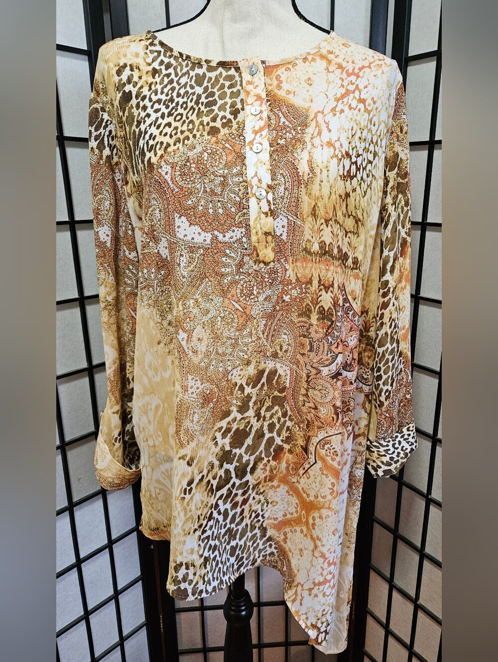 Chico's Size 3 XL Animal Fusion Asymmetrical Semi-Sheer Neutral Tones Tunic